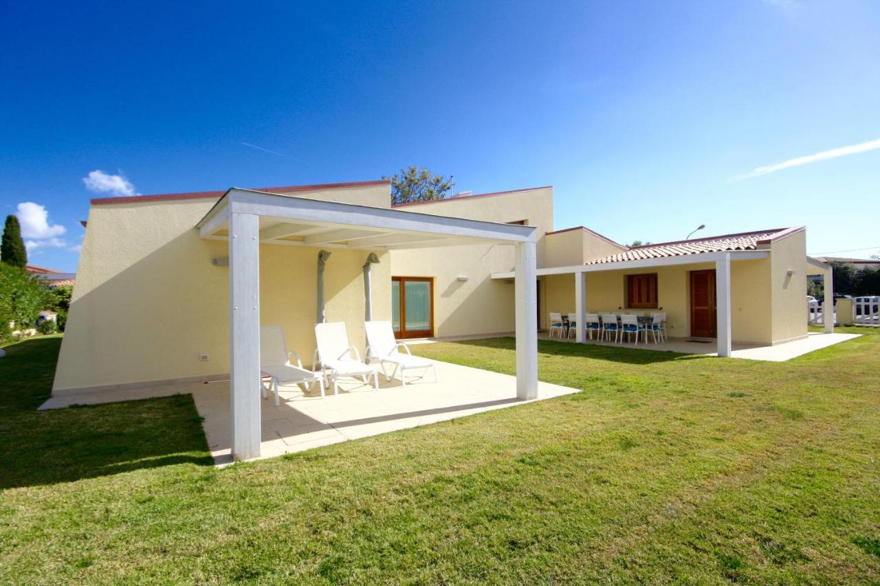 Villa Franca By Wonderful Italy San Teodoro  Exterior foto